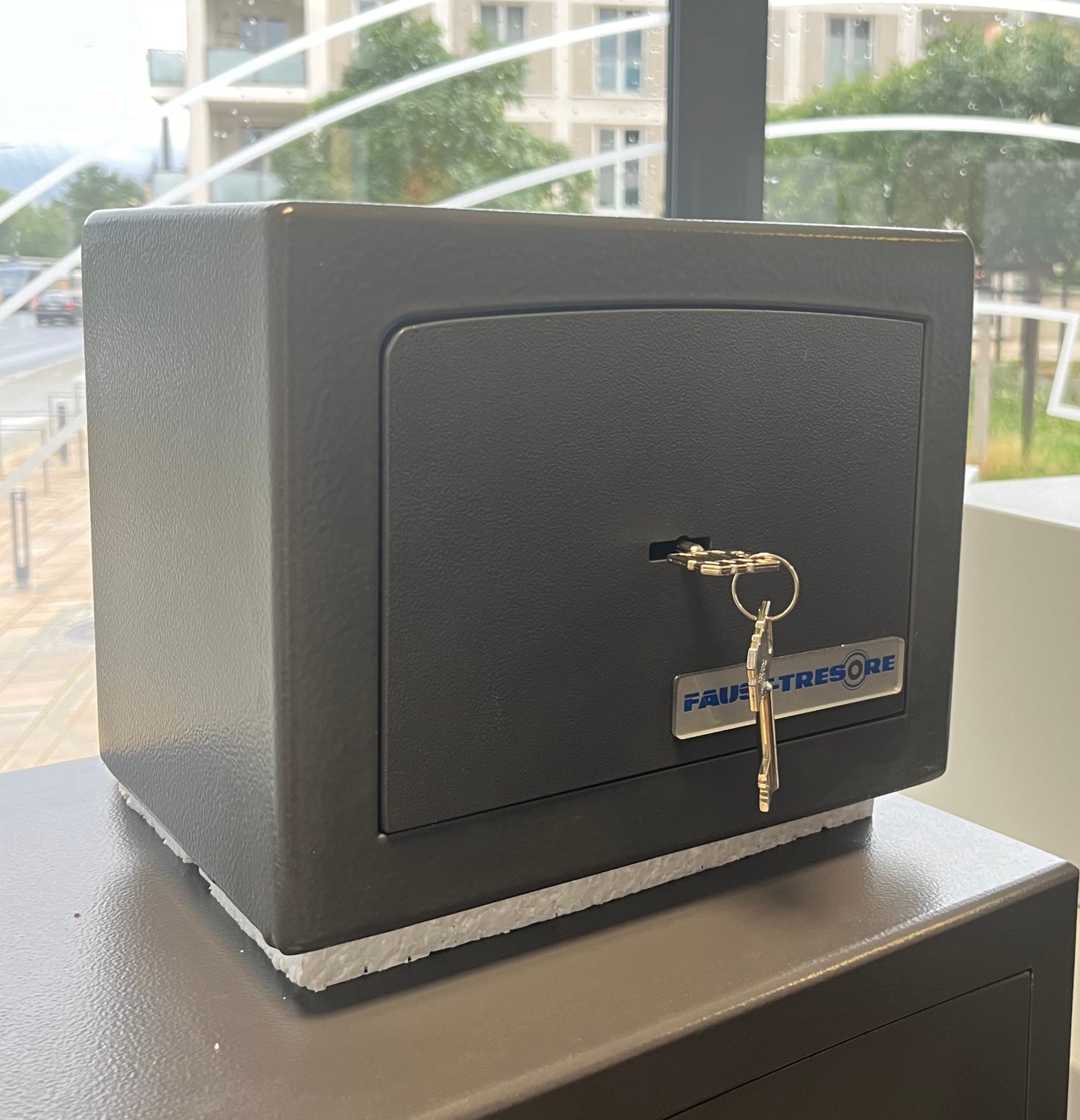 Wertschutz- und Möbeltresor ASK 20 KL