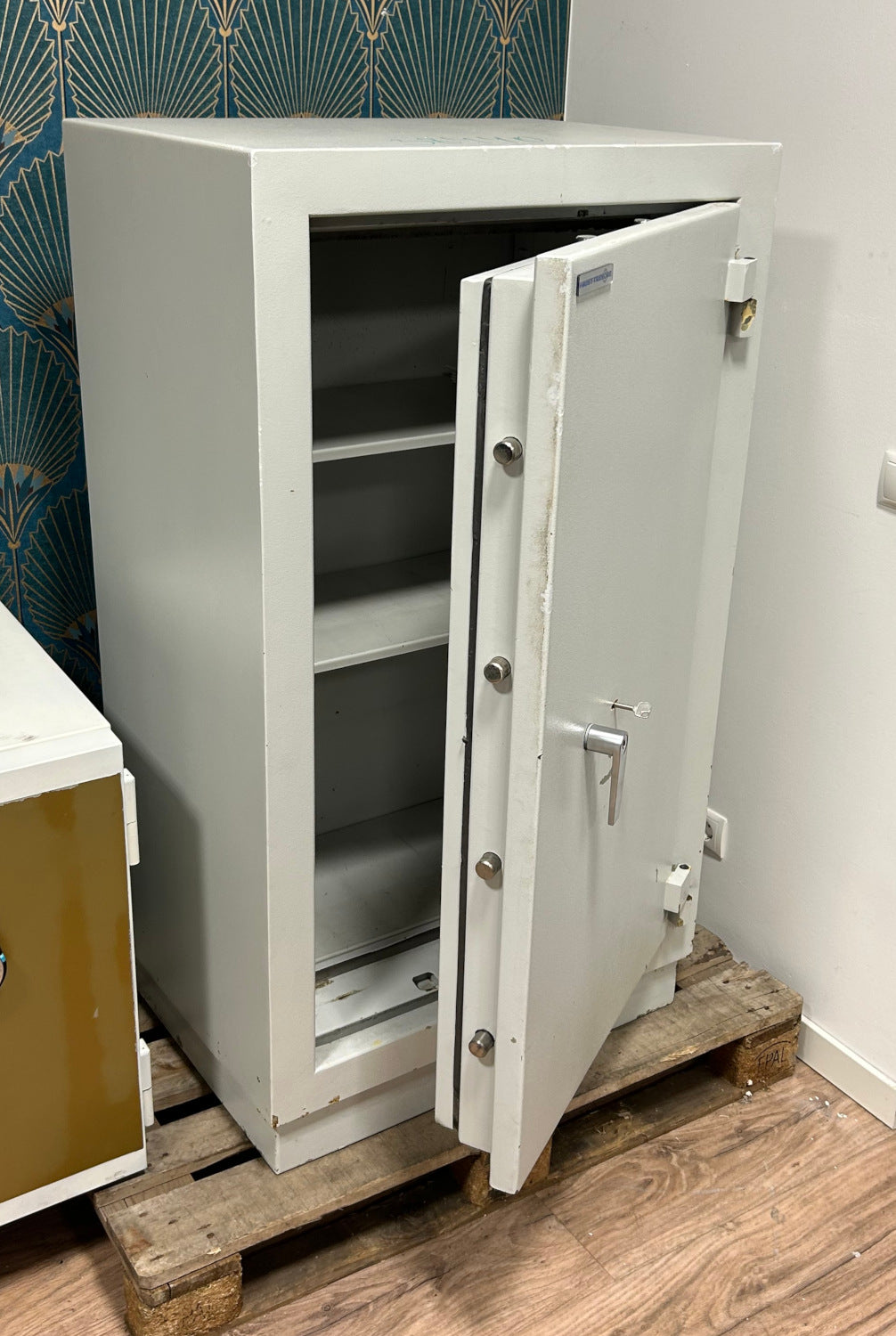 Wertschutz- und Dokumententresor Berlin 46003