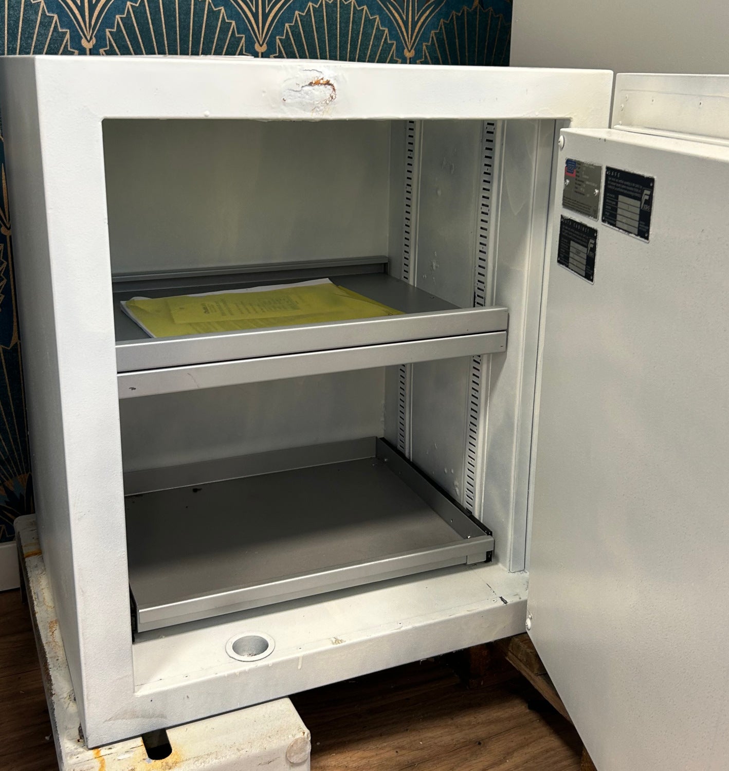 Wertschutz- und Dokumententresor DuoGuard M-115
