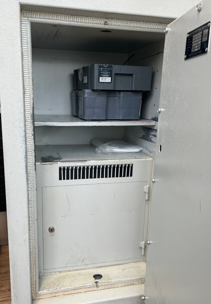Wertschutz- und Dokumententresor EW 100-ET