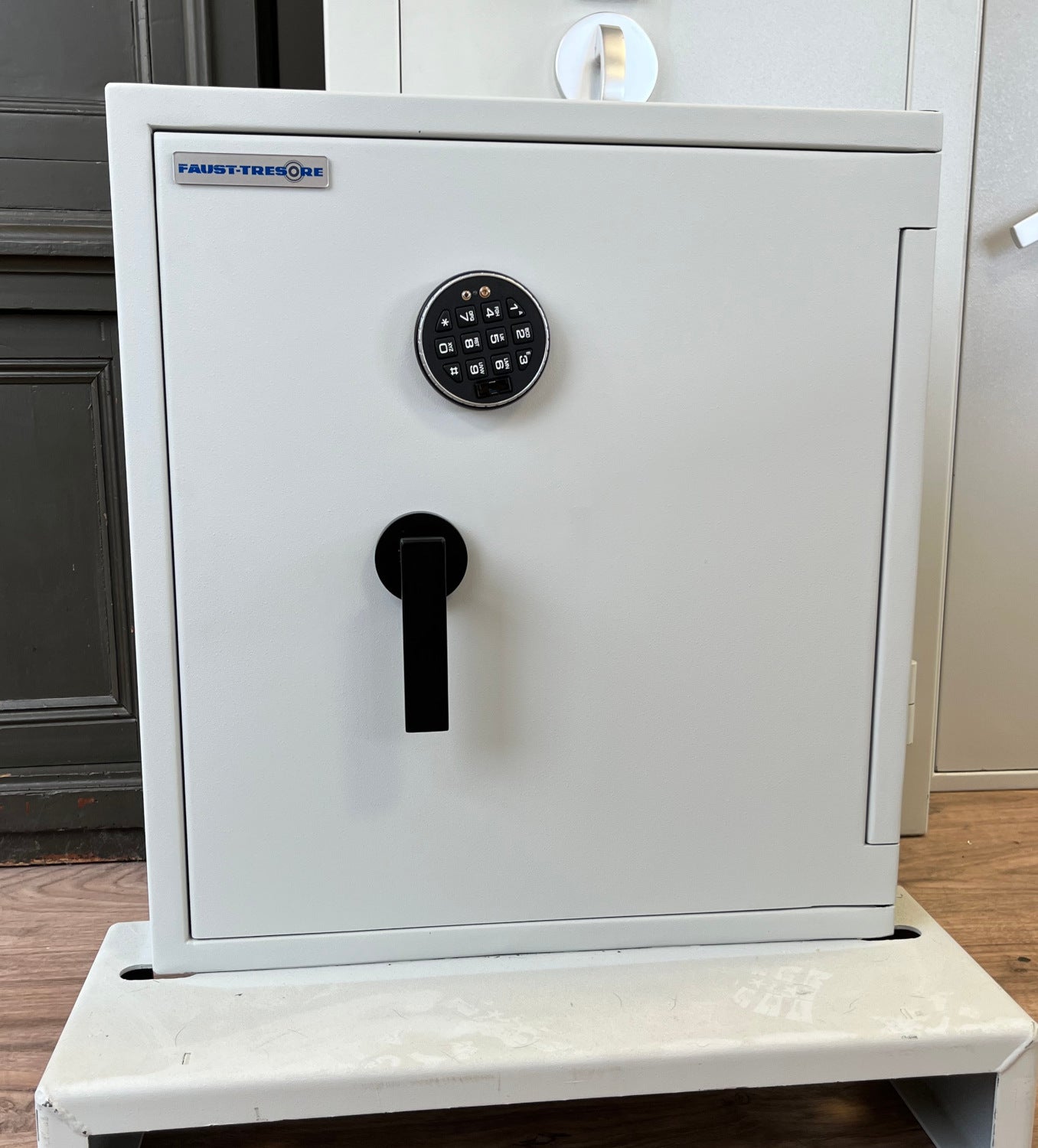 Wertschutztresor Königstein III 60 EL