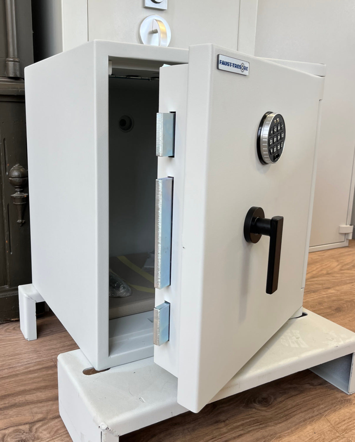 Wertschutztresor Königstein III 60 EL