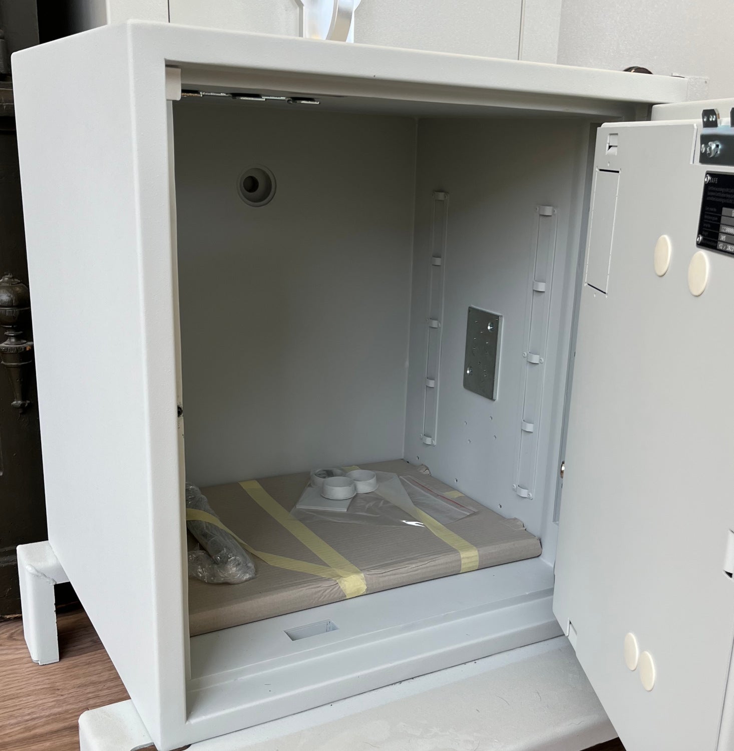 Wertschutztresor Königstein III 60 EL