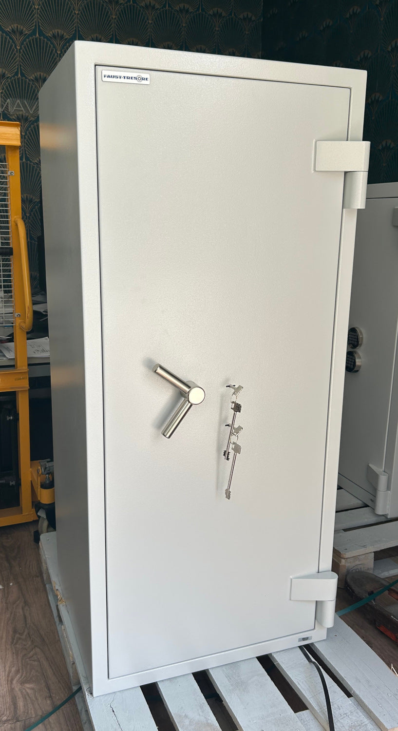 Wertschutz- und Dokumententresor Banker M 1568 KL + KL