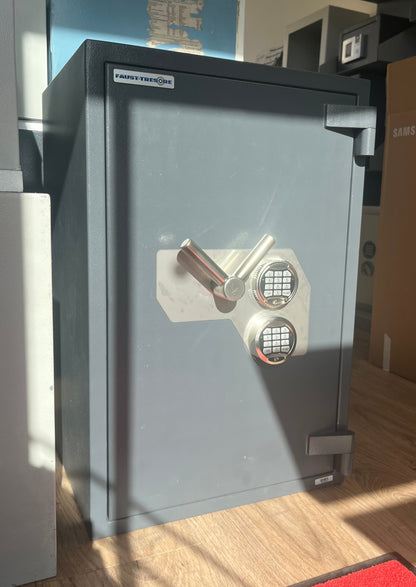 Wertschutz- und Dokumententresor Banker M 85 EL +EL