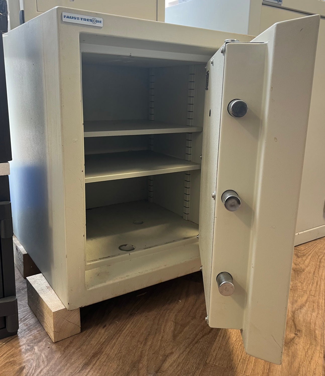 Wertschutztresor Chubb PRO 80 KL