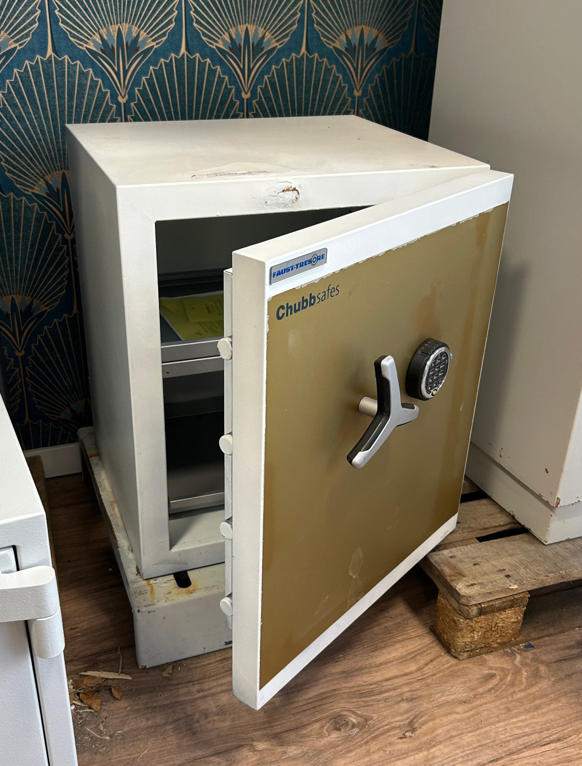 Wertschutz- und Dokumententresor DuoGuard M-115
