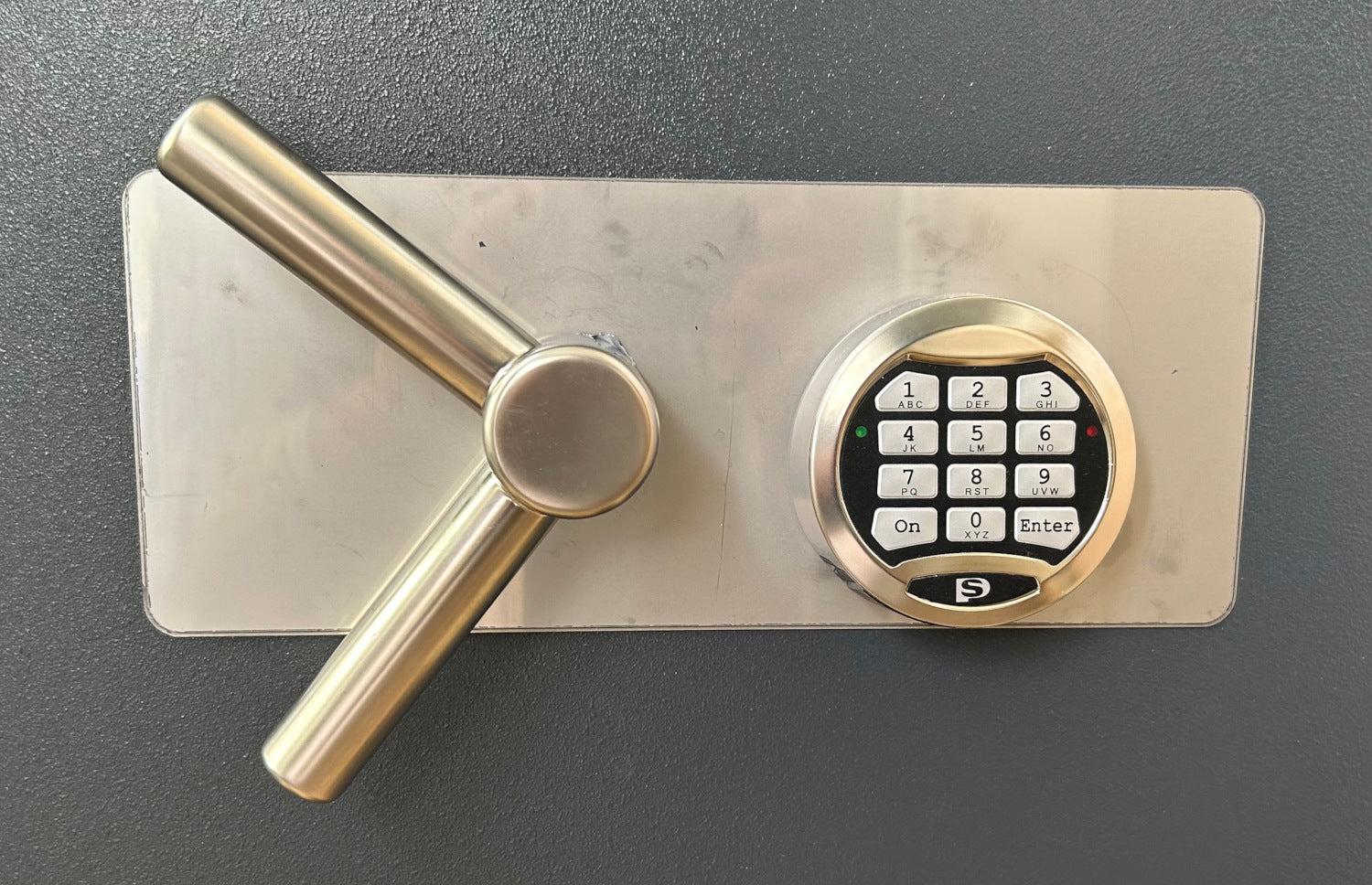 Wertschutz- und Dokumententresor FORT M 67 EL