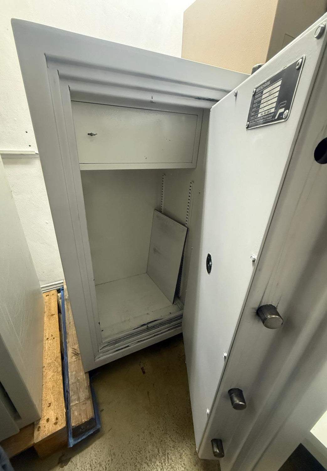 Wertschutztresor FORMAT 3304