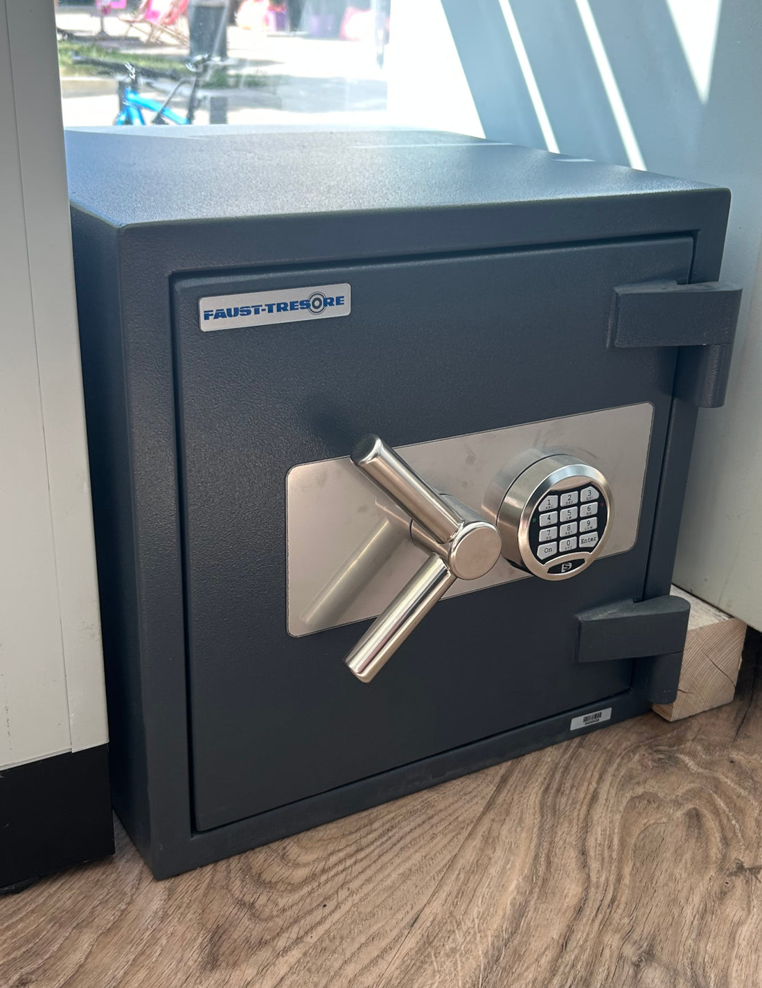Wertschutz- und Dokumententresor Schloss Wachwitz 46 EL