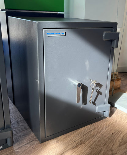 Wertschutz- und Dokumententresor Schloss Wachwitz 67 KL